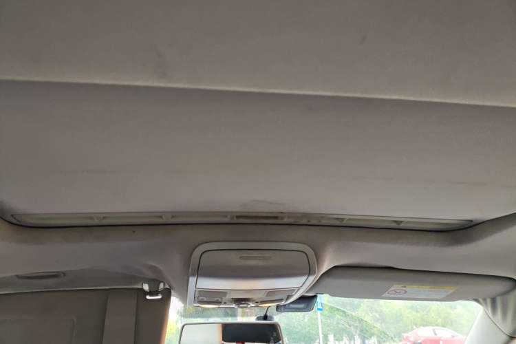 Used Volkswagen Sagitar 2014 Revised Version 1.6L Manual Comfort Edition Headliner