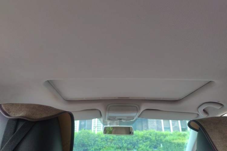 Used Volkswagen Sagitar 2014 Revised Version 1.6L Automatic Comfort Edition Headliner