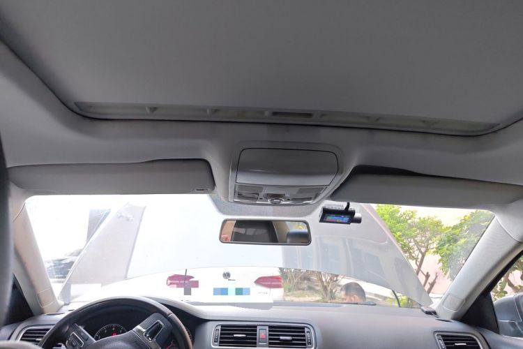 Used Volkswagen Sagitar 2014 1.4TSI Automatic Luxury Model Headliner