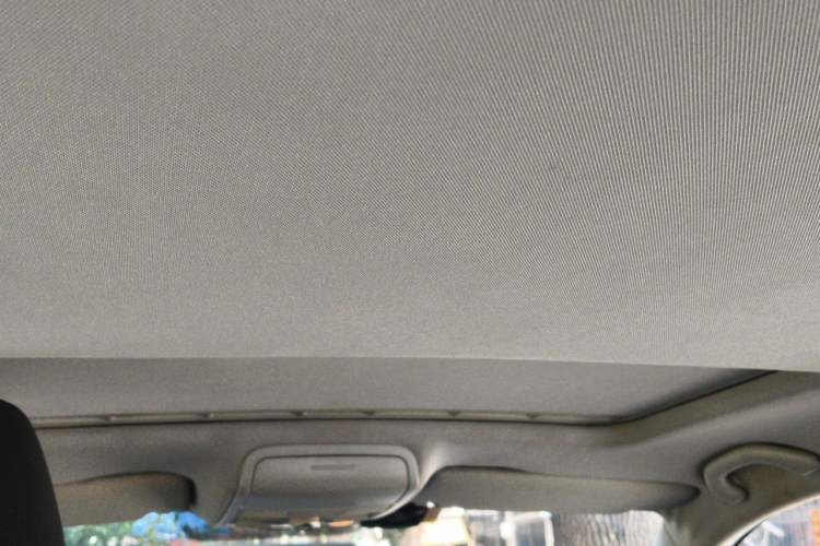 Used Volkswagen Sagitar 2014 Revised Version 1.4TSI Automatic Luxury Edition Headliner