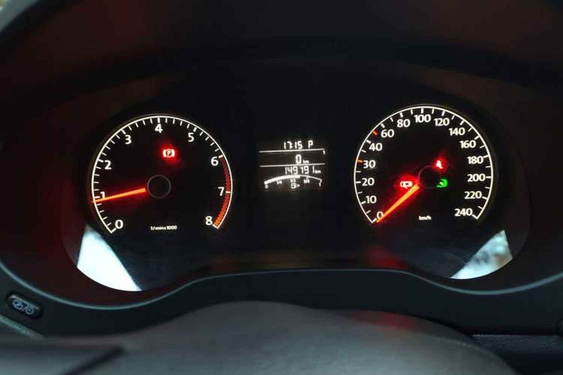 Used Volkswagen Sagitar 2014 Revised Version 1.6L Automatic Leading Edition Instrument Cluster