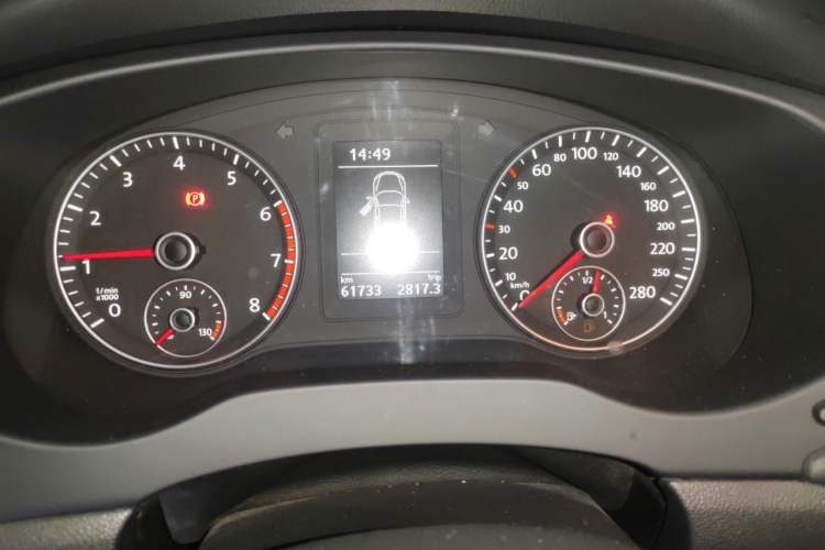 Used Volkswagen Sagitar 2014 Revised Version 1.4TSI Manual Luxury Edition Instrument Cluster