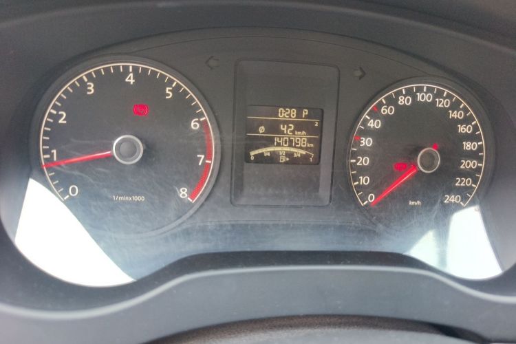 Used Volkswagen Sagitar 2014 Revised Version 1.6L Automatic Leading Edition Instrument Cluster