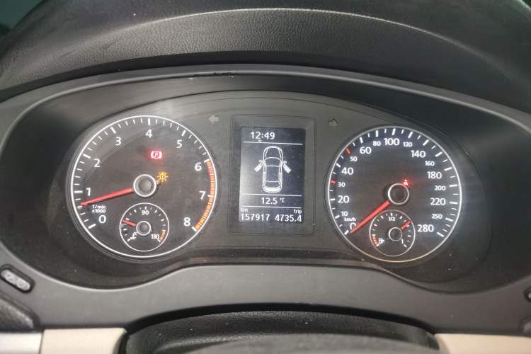 Used Volkswagen Sagitar 2014 Revised Version 1.4TSI Manual Luxury Edition Instrument Cluster