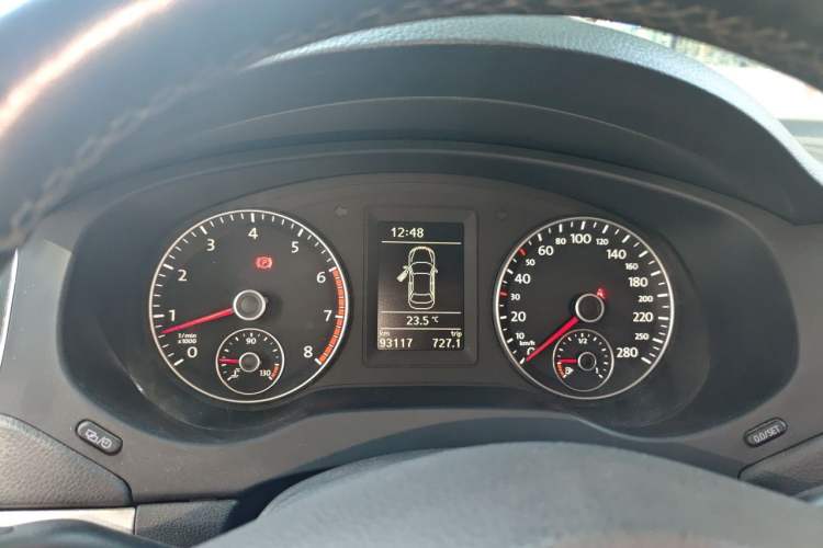 Used Volkswagen Sagitar 2014 Revised Version 1.4TSI Manual Luxury Edition Instrument Cluster