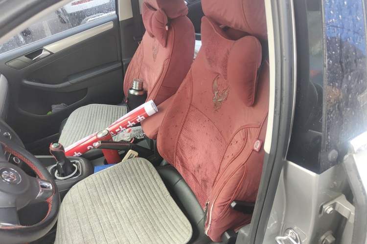 Used Volkswagen Sagitar 2014 1.6L Manual Comfort Model Left Front Seat