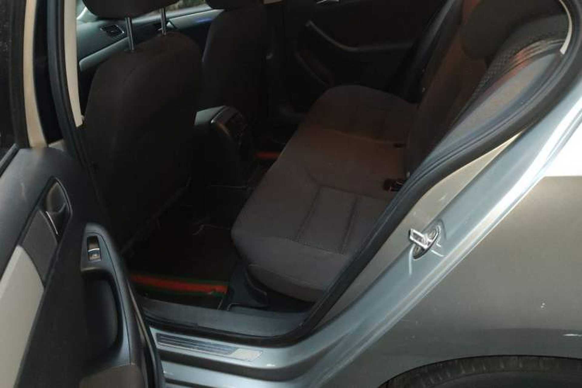 Used Volkswagen Sagitar 2014 Revised Version 1.6L Automatic Leading Edition Left Rear Seat