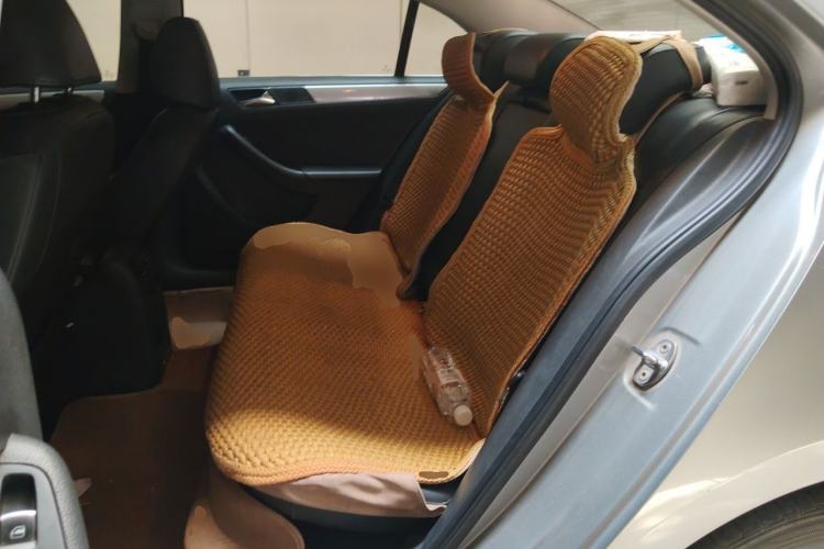 Used Volkswagen Sagitar 2014 1.6L Manual Comfort Model Left Rear Seat