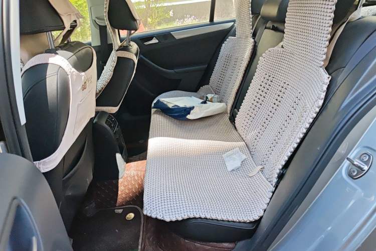 Used Volkswagen Sagitar 2014 1.6L Automatic Comfort Model Left Rear Seat