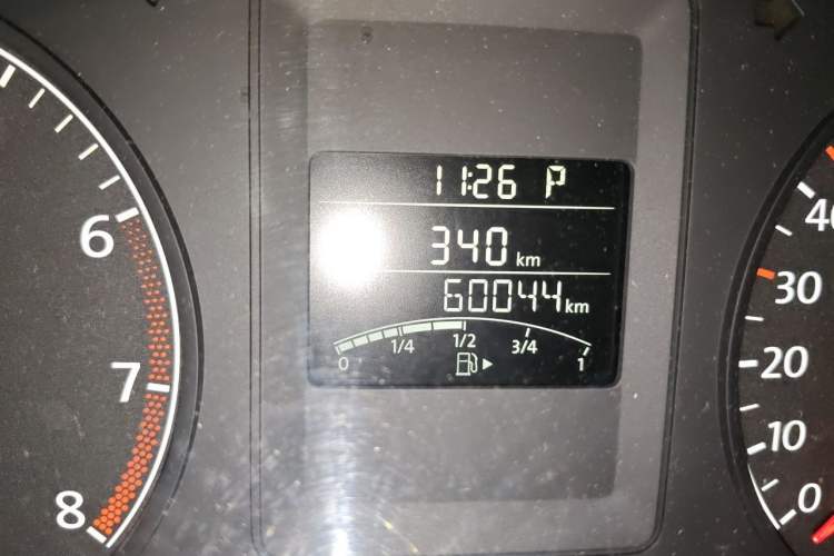 Used Volkswagen Sagitar 2014 1.6L Automatic Comfort Model Odometer Close Up