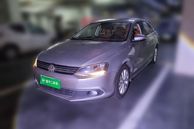 Volkswagen Sagitar 2014 1.4TSI Manual Luxury Model с пробегом