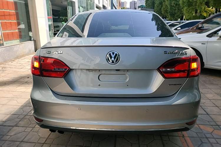 Used Volkswagen Sagitar 2014 1.4TSI BlueMotion Edition Rear