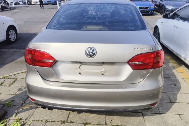 Used Volkswagen Sagitar 2014 Revised Version 1.4TSI Automatic Luxury Edition Rear