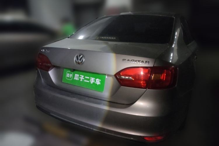 Used Volkswagen Sagitar 2014 1.6L Automatic Fashion Model Rear