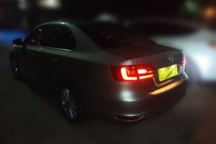 Used Volkswagen Sagitar 2014 1.6L Manual Comfort Model Rear Left 45 Deg