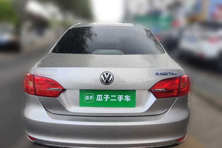 Used Volkswagen Sagitar 2014 1.6L Manual Comfort Model Rear