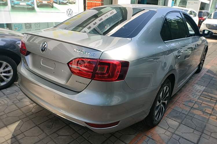 Used Volkswagen Sagitar 2014 1.4TSI BlueMotion Edition Rear Right 45 Deg