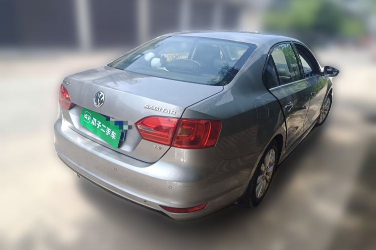 Used Volkswagen Sagitar 2014 1.4TSI Manual Luxury Model Rear Right 45 Deg