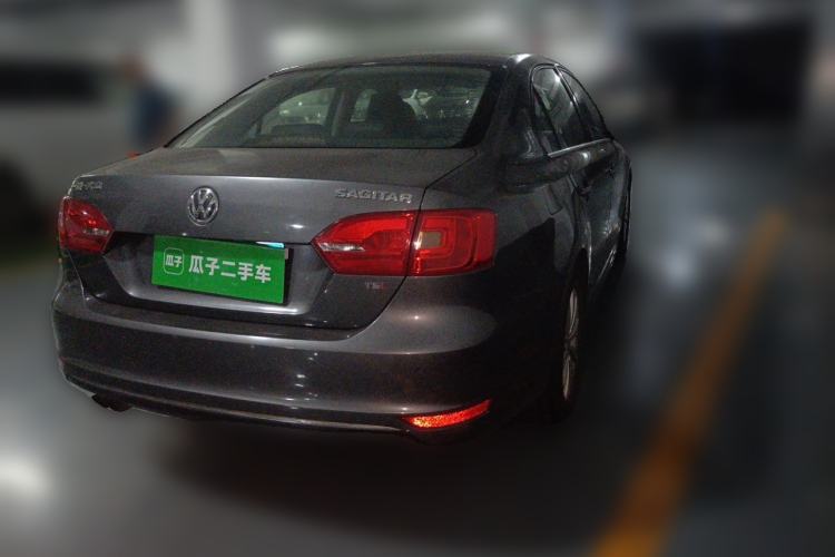 Used Volkswagen Sagitar 2014 1.4TSI Manual Luxury Model Rear Right 45 Deg