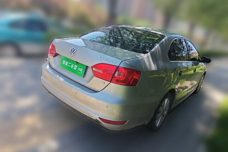 Used Volkswagen Sagitar 2014 1.4TSI Manual Luxury Model Rear Right 45 Deg