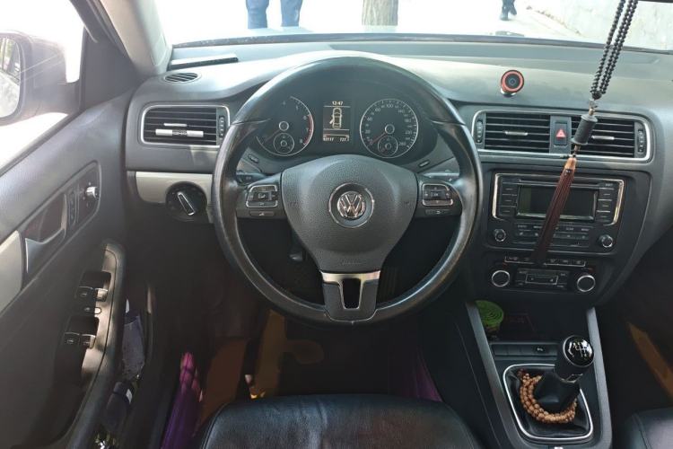 Used Volkswagen Sagitar 2014 Revised Version 1.4TSI Manual Luxury Edition Steering Wheel