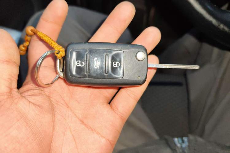 Used Volkswagen Sagitar 2014 Revised Version 1.6L Automatic Leading Edition Vehicle Key