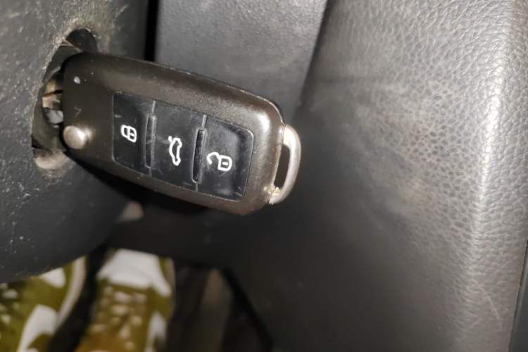Used Volkswagen Sagitar 2014 Revised Version 1.4TSI Manual Luxury Edition Vehicle Key