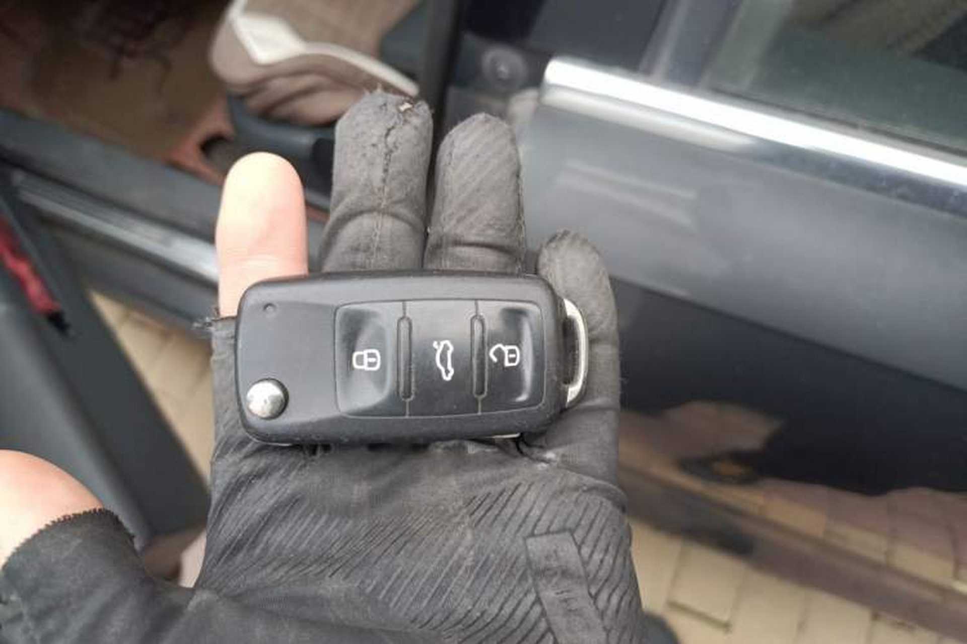 Used Volkswagen Sagitar 2014 1.6L Automatic Comfort Model Vehicle Key