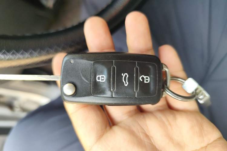 Used Volkswagen Sagitar 2014 Revised Version 1.6L Automatic Leading Edition Vehicle Key