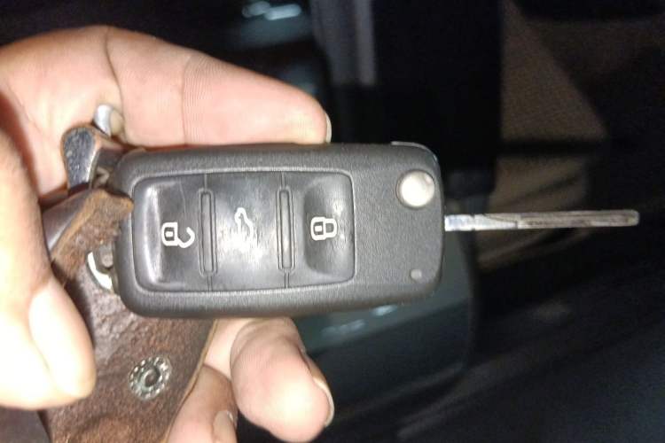 Used Volkswagen Sagitar 2014 1.4TSI Automatic Luxury Model Vehicle Key