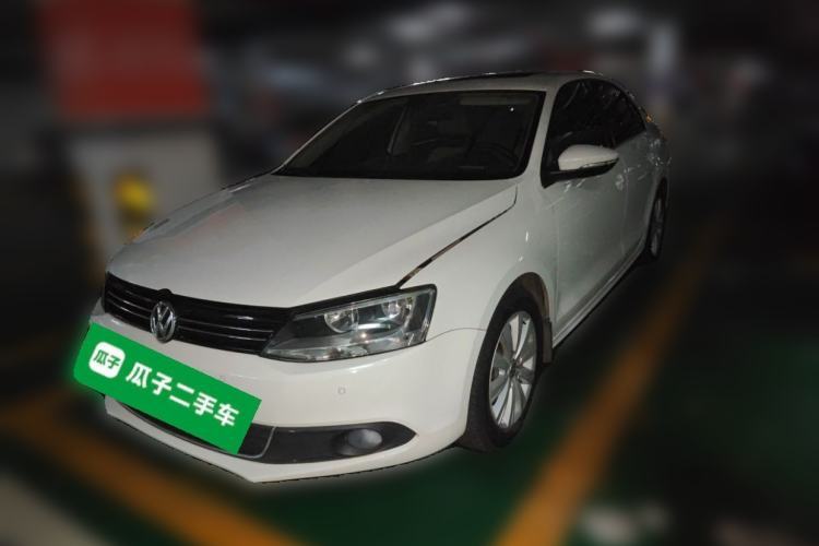 Used Volkswagen Sagitar 2014 1.4TSI Automatic Luxury Model Guazi used car, China used car export, Used car for sale, Used  cars, Cheapest cars for sale