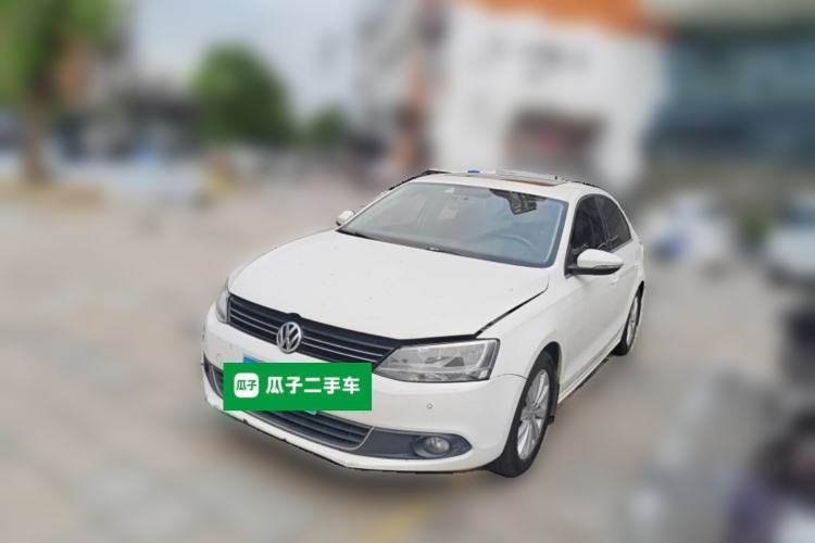 Used Volkswagen Sagitar 2014 Revised Version 1.4TSI Manual Luxury Edition Guazi used car, China used car export, Used car for sale, Used  cars, Cheapest cars for sale