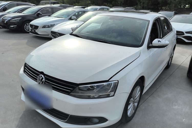 Used Volkswagen Sagitar 2014 Revised Version 1.4TSI Automatic Luxury Edition Guazi used car, China used car export, Used car for sale, Used  cars, Cheapest cars for sale