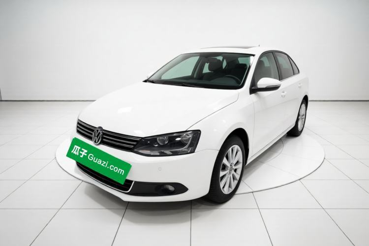 Gebrauchter Volkswagen Sagitar 2014 Revised Version 1.4TSI Automatic Luxury Edition Guazi used car, China used car export, Used car for sale, Used cars, Cheapest cars for sale