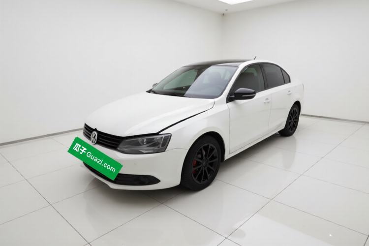 Gebrauchter Volkswagen Sagitar 2014 1.4TSI Automatic Luxury Model Guazi used car, China used car export, Used car for sale, Used  cars, Cheapest cars for sale