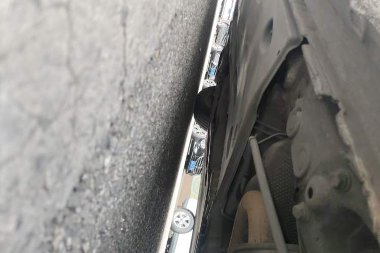 Used Volkswagen Sagitar 2014 1.6L Automatic Comfort Model Chassis Rear Left