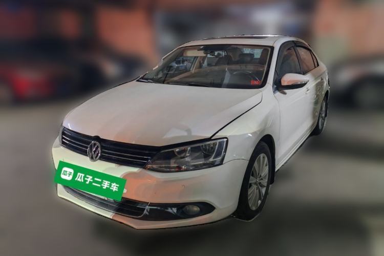 Used Volkswagen Sagitar 2014 1.4TSI Automatic Luxury Model Guazi used car, China used car export, Used car for sale, Used  cars, Cheapest cars for sale