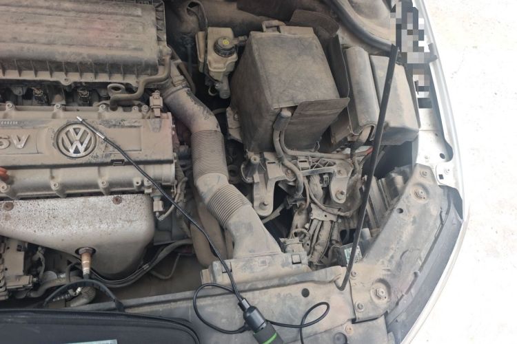 Used Volkswagen Sagitar 2014 Revised Version 1.6L Manual Comfort Edition Engine Bay Left