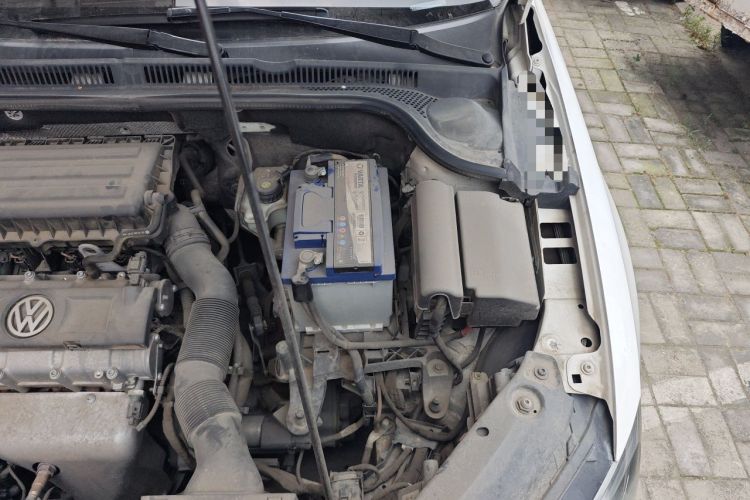 Used Volkswagen Sagitar 2014 Revised Version 1.6L Manual Comfort Edition Engine Bay Left