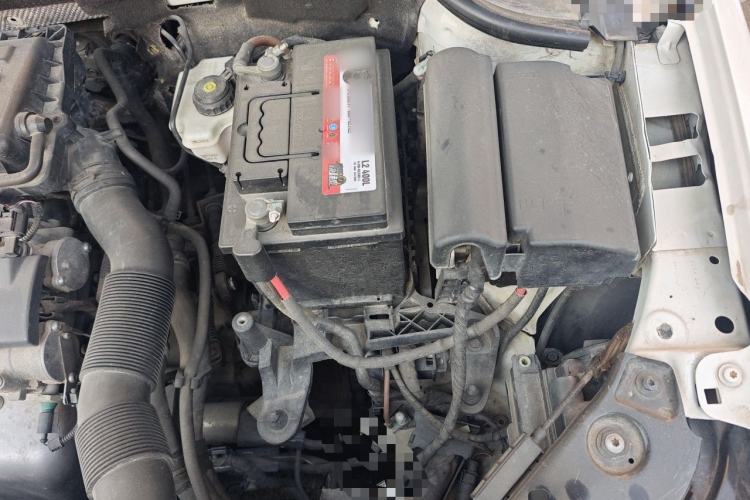 Used Volkswagen Sagitar 2014 Revised Version 1.6L Manual Comfort Edition Engine Bay Left