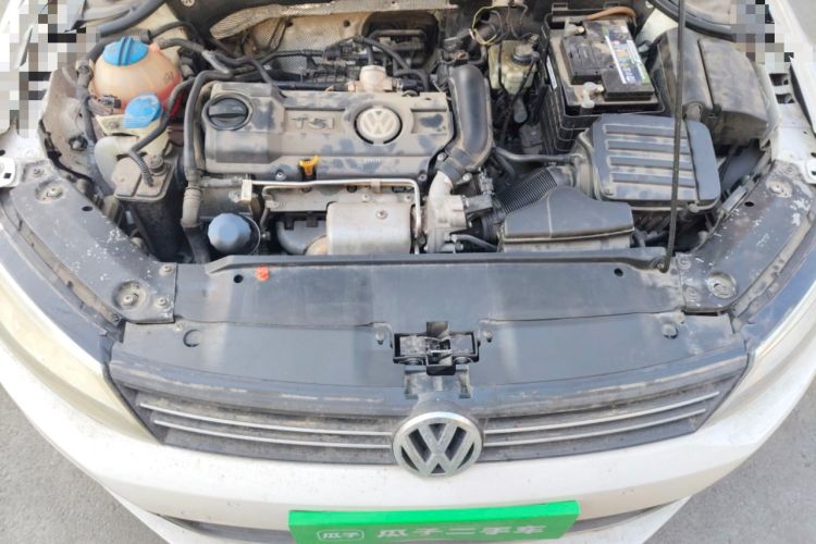 Used Volkswagen Sagitar 2014 Revised Version 1.4TSI Automatic Luxury Edition Engine Bay
