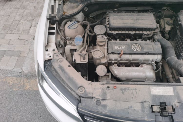 Used Volkswagen Sagitar 2014 Revised Version 1.6L Automatic Comfort Edition Engine Bay Right