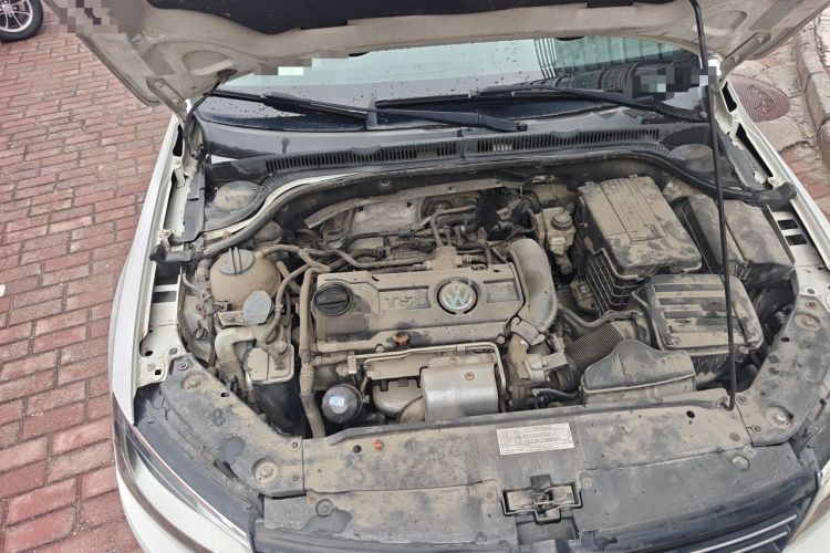 Used Volkswagen Sagitar 2014 1.4TSI Automatic Fashion Edition Engine Bay Right
