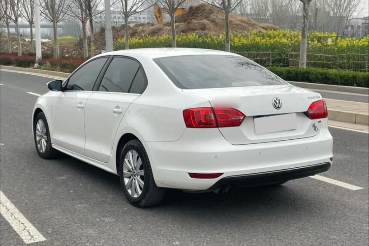 Used Volkswagen Sagitar 2014 Revised Version 1.4TSI Automatic Luxury Edition Exterior 1