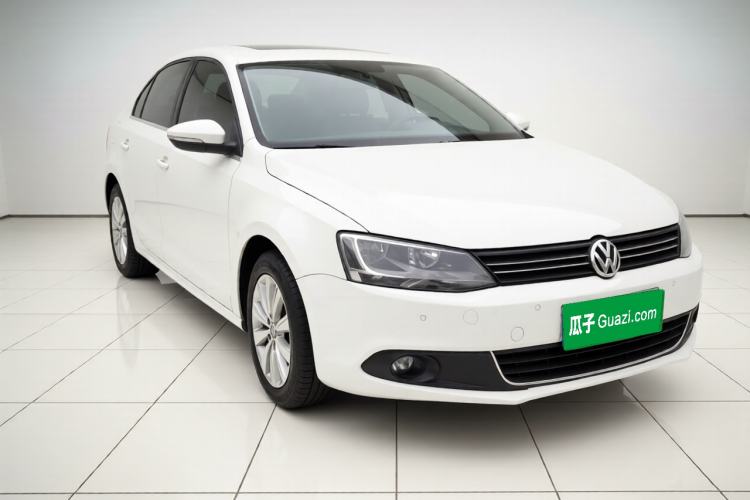 Used Volkswagen Sagitar 2014 1.4TSI Automatic Luxury Model Exterior 1