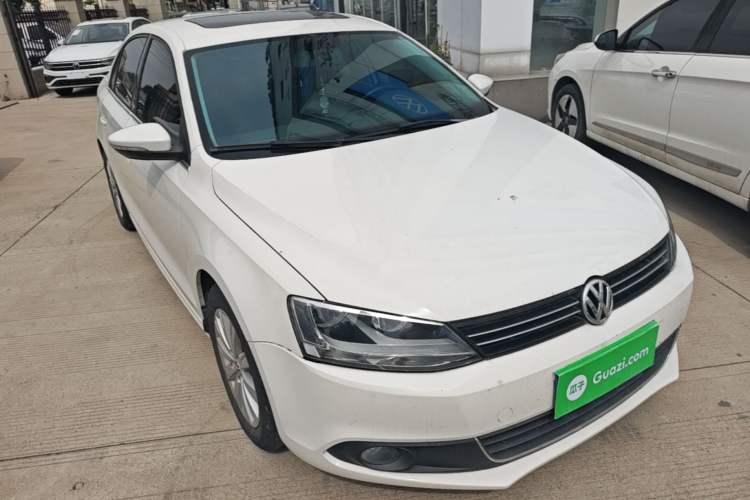 Used Volkswagen Sagitar 2014 Revised Version 1.6L Automatic Comfort Edition Exterior 1