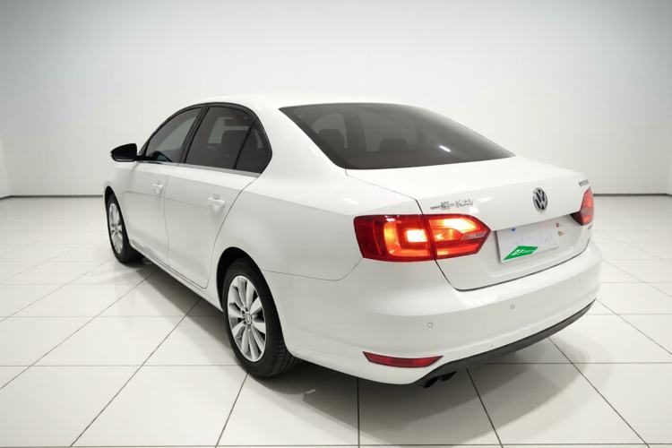 Used Volkswagen Sagitar 2014 Revised Version 1.4TSI Manual Luxury Edition Exterior 2