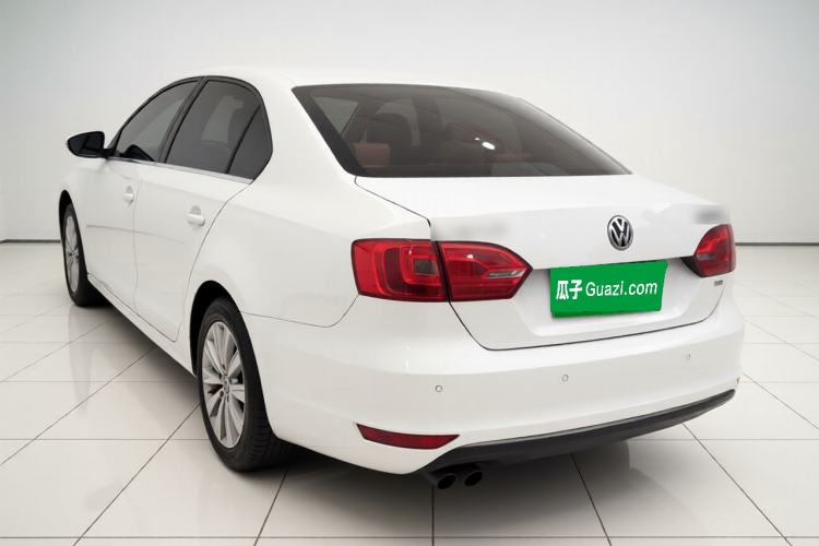 Used Volkswagen Sagitar 2014 1.4TSI Automatic Luxury Model Exterior 2