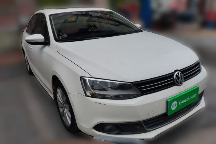 Used Volkswagen Sagitar 2014 Revised Version 1.6L Manual Comfort Edition Exterior 2