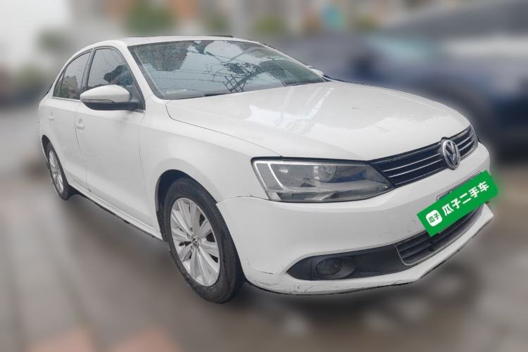 Used Volkswagen Sagitar 2014 1.6L Manual Comfort Model Exterior 2